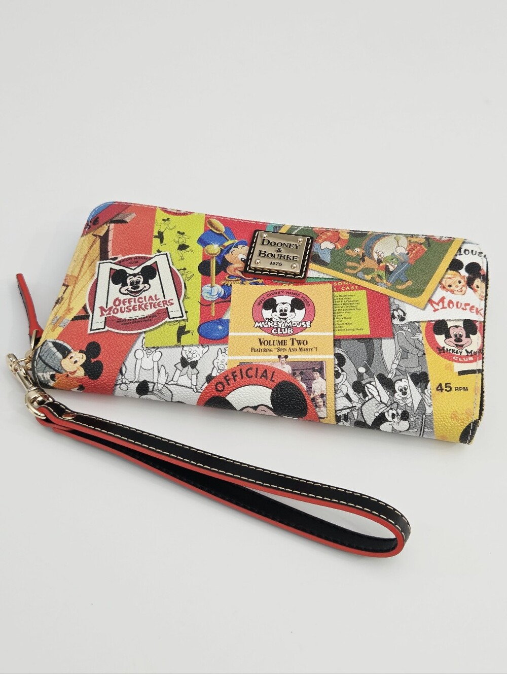 NEW DOONEY & BOURKE DISNEY THE MICKEY MOUSE CLUB 70TH ANNIVERSARY WALLET - Picture 9 of 10